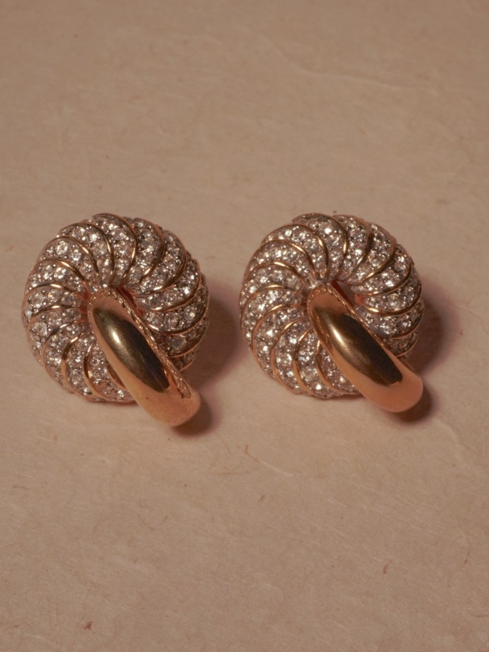 115. Vtg pavé ring earrings